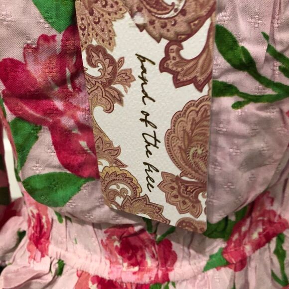 Band Of The Free Floral Blouse With Peplum Hem & Pom Pom Trim Size Small NWT - Picture 3 of 9